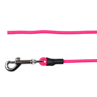 Detail: offenes Ende und Karabiner aus Chrom mit Schrumpfschlauch an der Rundleine in Neon-Pink