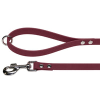 Biothane-Schleppleine mit Handschlaufe in Bordeaux mit Chromring an der Schlaufe und Chrom-Karabiner mit zwei Nieten