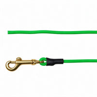 Runde Biothane-Schleppleine ohne Handschlaufe in Neongrün mit Messing-Karabiner und schwarzem Schrumpfschlauch