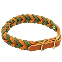 Geflochtenes Fettleder-Halsband in Hellbraun und Oliv, Schnalle und D-Ring in Messing