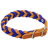 Geflochtenes Fettleder-Halsband Braidy bicolor in Hellbraun und Marineblau mit Schnalle und D-Ring in Chrom
