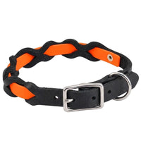 Halsband „Braidy Farbrausch“ in Neon-orange, geflochten mit schwarzem Fettleder, Schnalle und D-Ring in Chrom