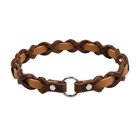 Halsband „Farbrausch light“ in Hellbraun, geflochten mit dunkelbraunem Fettleder, Ring und Nieten in Chrom