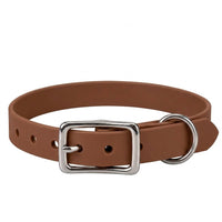 Biothane-Halsband in Mittelbraun mit rechteckiger Dornschnalle und D-Ring aus Chrom, Vorderansicht