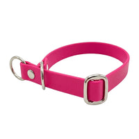 Biothane-Halsband in Himbeer mit Zugstopp, D-Ring und Gleitring aus Chrom, seitliche Ansicht