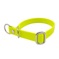 Biothane-Halsband in Neon-Gelb mit Zugstopp, D-Ring und Gleitring aus Chrom, seitliche Ansicht