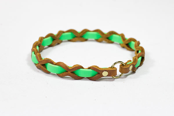 Bellepet Halsband "Farbrausch light" Messing mit cognacfarbenem Leder