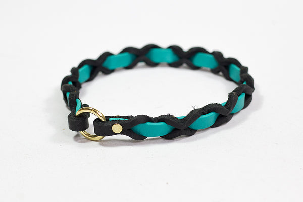 Bellepet Halsband "Farbrausch light" Messing mit schwarzem Leder