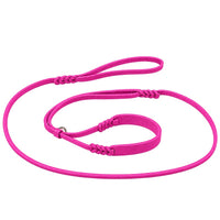 Vorführleine aus Fettleder in Pink mit breitem Halsteil und geflochtenen Übergängen